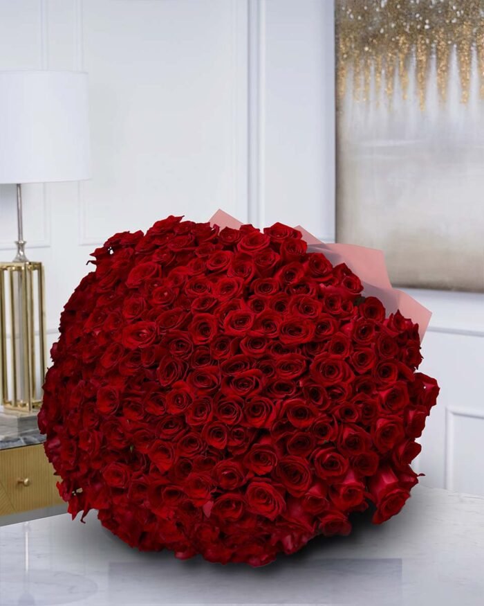 250 Red Roses 250 Red Roses Flower Bouquet Delivery in Pampanga | Parfumella Flowers